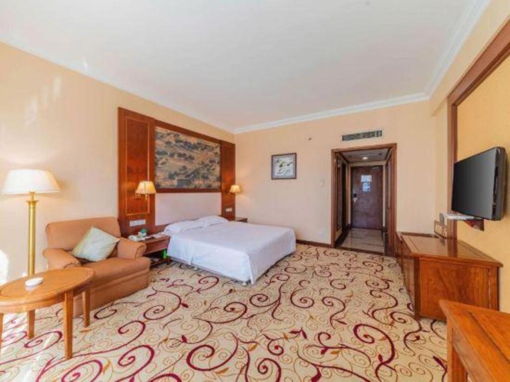 Fenggang Gladden Hotel Tiantangwei Екстер'єр фото