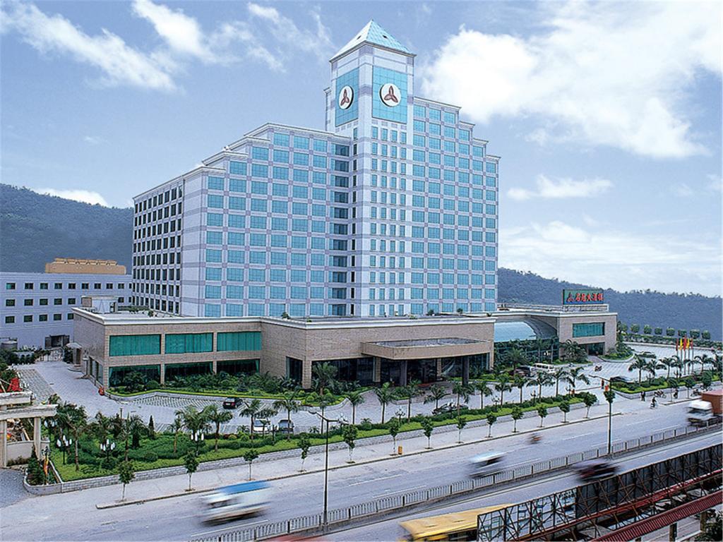 Fenggang Gladden Hotel Tiantangwei Екстер'єр фото